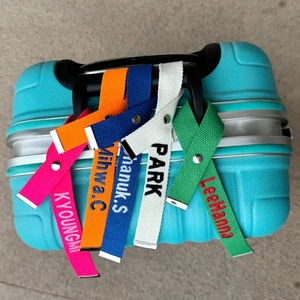 ป้ายติดกระเป๋าเดินทางแบบปักลายตามสั่ง พวงกุญแจ ป้ายกระเป๋าเดินทาง PU ป้ายติดกระเป๋า ป้ายกระเป๋าเป้สะพายหลัง สายรัดระบุกระเป๋าเดินทาง - Product Image 1