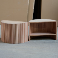 Table basse moderne en bois solide, appropriée aux salons et aux salles à manger