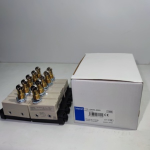 Interruptores de Límite D4MC-5020 SPDT ROLLER, Botones Pulsadores y Interruptores Electromecánicos para Automatización Industrial - Product Image 2