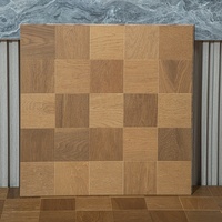 Parquet en bois massif composite à chevrons en placage de chêne fumé sur substrat en bouleau, à anneaux annuels, style rétro, pour sols chauffants