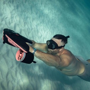Scooter Subacuático SUBLUE de 550 mm, 24 V, 6 Ah, Batería de Litio, Hélice Subacuática para Buceo - Product Image 3