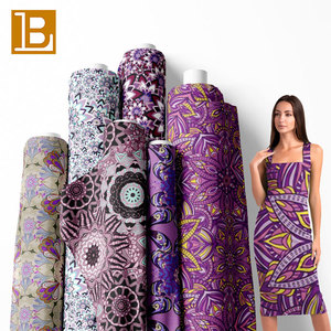 Tela <span class=keywords><strong>de</strong></span> Popelina 100% Algodón Liberty con Estampado <span class=keywords><strong>de</strong></span> Flores Grandes <span class=keywords><strong>de</strong></span> Estilo Étnico <span class=keywords><strong>Vintage</strong></span> BILU para Vestidos <span class=keywords><strong>de</strong></span> <span class=keywords><strong>Mujer</strong></span> - Product Image 1