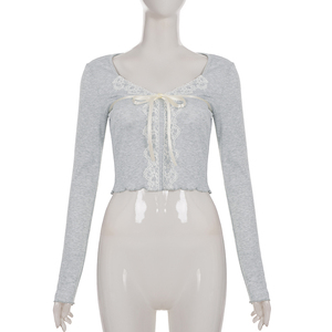 T-shirt court à col en V, style européen, en dentelle, avec nœud papillon et volants, coupe ajustée et flatteuse - Product Image 6