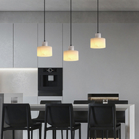 Lustre suspendu ZeroUNO en albâtre, fabricants d'albâtre, abat-jour en marbre d'albâtre naturel, luminaires design pour hôtels