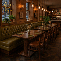Ensemble de restaurant Ron Group : Table carrée en bois durable, banquette capitonnée et chaise en cuir – Mobilier commercial