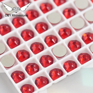 คริสตัลแก้วทรงแบนหลังเรียบ รุ่น CY 2088 Strass Siam 16 เหลี่ยม 8 ใหญ่ 8 เล็ก สำหรับตกแต่งเล็บ จำหน่ายจำนวนมาก - Product Image 4