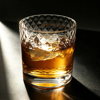 Verres à whisky personnalisés en cristal sans plomb, transparents, de qualité supérieure, 350 ml, avec base épaisse à découpe diamantée, lavables au lave-vaisselle, style Old Fashioned