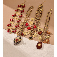 Collier Pendentif Cœur Ovale Soleil en Résine Rouge Étanche en Acier Inoxydable 316L Doré XY 309, Bijou d'Été 2025