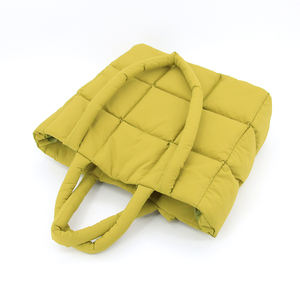 حقيبة نسائية كبيرة مبطنة جديدة وعصرية للصيف والشتاء، حقيبة رياضية خفيفة الوزن مقاومة للماء بسحاب/مفتوحة - Product Image 5