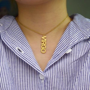 Collier personnalisé avec logo, en acier inoxydable plaqué or 18 carats, résistant à l'eau et inaltérable, avec plaque nominative pour femme - Product Image 4