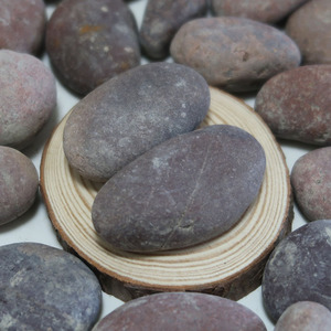 Voorbeeld beschikbaar: natuurlijke, onbewerkte rode kiezelsteen, decoratieve steen voor Zen-tuinlandschap, moderne siersteen - Product Image 3