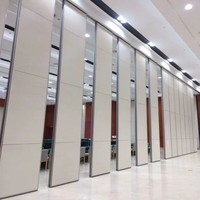 Cloison mobile pour salle de séminaire d'hôtel, panneaux acoustiques en MDF robustes de 85 mm, suspension supérieure, aménagement flexible pour séminaires et salles de réunion