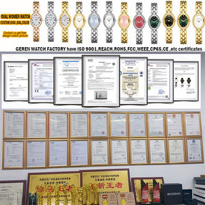 Reloj de Cuarzo de Acero Inoxidable Pulido y Delicado con Acabados de Correa Intercambiables para Ocasiones de Negocios y Casuales - Product Image 5