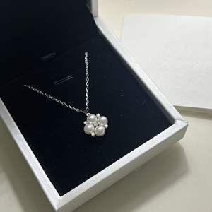 S925 Pure Silver Japanese Sparkling Diamond <b>Cross</b> Birthstone <b>Necklace</b> Niche Design December Birthstone Lock Bone Pearl <b>Necklace</b> - Product Image 4