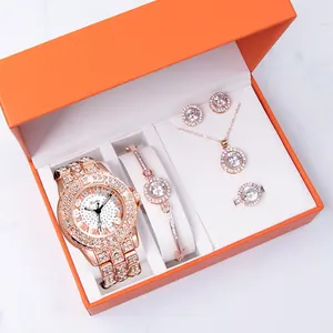 Kadın saatler elmas roma numarası takı seti bilezik izle hediye kuvars saatler kızlar için elmas bant en iyi hediye seti