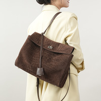 Nouveau Sac Fourre-tout Urbain Élégant Simplicité Urbaine en Cuir Véritable Motif Crocodile Design Spacieux Doublure Polyester Printemps 2026