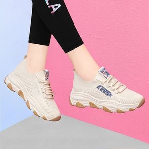 Spring 2026 new model of fly-knit casual <b>shoes</b> with slouchy sole, slimming and lightweight <b>soft</b> sole sports <b>shoes</b> - Product Image 5