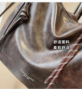 2026 Spring/Autumn New Arrival Women's Vintage Large Capacity <b>Backpack</b> A Niche Everyday Handbag Crossbody Bag - Product Image 4