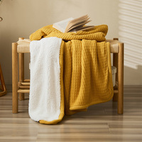 Vente en gros de couverture de canapé en polaire Sherpa gaufré pour l'automne et l'hiver couvertures de sieste couverture de canapé grande taille en tricot