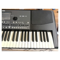 Keyboard Arranger Pro PA600 61-Tombol 950 Suara 360 Gaya 7 Touch 4FX 125 Jenis USB/MIDI MP3 Bekas 100% Teruji 16kg