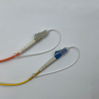 Capuchon anti-poussière transparent LC avec anneau de fixation et cordon anti-perte pour connecteur à fibre optique