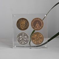 Presse-papiers carré transparent en résine époxy Lucite pour pièce de monnaie personnalisée Cube en acrylique avec technique de moulage par impression découpée