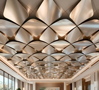 Plaques de plafond carrées en aluminium artistiques, design pare-feu pour hôtels et décoration intérieure moderne