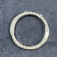 Lunette de montre de luxe en moissanite à taille étagée arc-en-ciel, avec un éclat éblouissant, pièce de rechange haut de gamme personnalisée