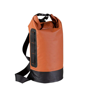 Sac étanche pour garder l'équipement au sec lors du kayak et du bateau, sac d'équipement extérieur spacieux, sac de compression étanche léger et épais à fermeture roll-top - Product Image 1