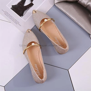Chaussures plates en gros moins chères pour femmes, bottes plates à bout pointu et bouche peu profonde, chaussures décontractées pour femmes - Product Image 3