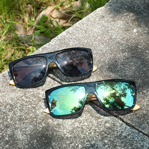 Gafas de sol hechas a mano con logotipo personalizado 2025, gafas de sol de bambú con montura cuadrada de tendencia, gafas deportivas UV400 con patillas de bambú, gafas de sol - Product Image 2