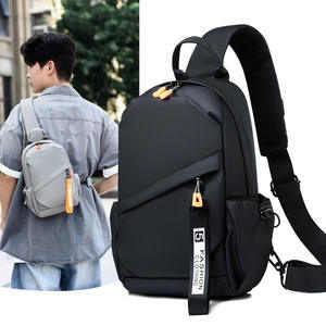 Sac bandoulière pour homme en vente chaude, sac de poitrine grande capacité, imperméable, avec <span class=keywords><strong>port</strong></span> USB, sac de sport décontracté pour les voyages - Product Image 1