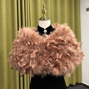 Chal de plumas para mujer, sin mangas, con cuello en V, grueso, de color liso, para invierno, para novias, para cubrir vestidos de boda, al por mayor - Product Image 3