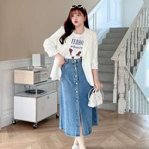 กระโปรงยีนส์ทรงเอไลน์รุ่น Runqi N8263 ไซส์พลัสสำหรับผู้หญิง ผ้ายีนส์ฟอก แต่งผ่าข้าง เอวธรรมชาติ สีพื้น ผ้าฝ้าย - Product Image 5