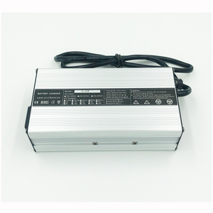 DL400 12V <span class=keywords><strong>24V</strong></span> 48V 60V 20a 12a 8a 6a <span class=keywords><strong>5a</strong></span> <span class=keywords><strong>Cargador</strong></span> de batería Bicicleta eléctrica Vehículo utilitario Carrito de golf <span class=keywords><strong>Cargador</strong></span> de cortacésped - Product Image 3