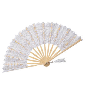 Ventilador de encaje con borlas para novia, hecho a mano, estilo victoriano, Color blanco y Beige, regalo de boda - Product Image 5