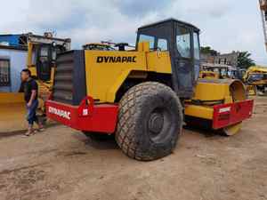 Componentes originales usados Dynapac CA25D CA301D CA251D Rodillos de carretera Funciones potentes Motor de núcleo de excelente rendimiento - Product Image 6