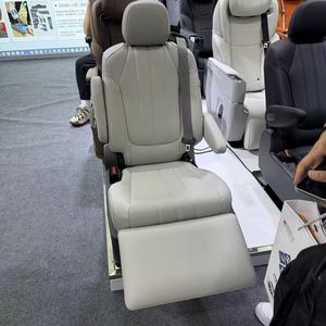 Siège de voiture universel pour Toyota avec appuie-tête latéral renforcé, soutien des cuisses réglable, accoudoirs et porte-gobelets pour la conduite quotidienne - Product Image 1