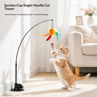 Jouet pour chat en plastique à ventouse verticale, baguette à plumes de proie simulée à tige unique, résistant aux morsures, pour auto-amusement, vente en gros