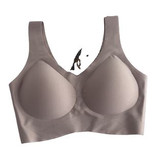 Soutien-gorge de sport une pièce à bonnet fixe, large bandoulière, poitrine lisse, bas du dos, sans armatures - Product Image 2