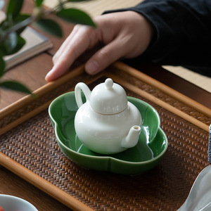 Plato de cerámica con forma de flor, plato pequeño de porcelana para refrigerios, para ceremonia del té, fiesta de bodas - Product Image 4