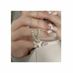 Vendita calda di tendenza gotico collana pendente di perle iniziali moda classica per ragazze catene di titanio disponibili all'ingrosso - Product Image 2