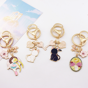Oferta Especial: Llaveros de Metal con Colgantes de Personajes de Películas, Llaveros Personalizados de Anime Esmaltados - Product Image 3