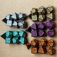 Creux Mini Six Faces Polyédrique Acrylique Jeu De Dés Style Ancien Crush Running Groupe Jeu De Société USA Motif Numéros pour Jeu De Dés