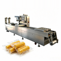 Automatische commerciële continue industriële thermoformende stretchfolie vacuüm skinverpakkingsmachine