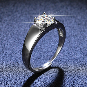 원래 디자인 고급 보석 925 스털링 실버 실버 반지 남자를 위한 싼 가격 럭셔리 남자의 Moissanite 결혼 반지 보석 - Product Image 4