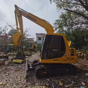 Komatsu PC60-8 Usada, Compacta y Fiable, Gran Potencia, Fuerte Fuerza de Excavación, Ahorro de Combustible, Fácil Mantenimiento, Ideal para Pequeñas Construcciones - Product Image 2