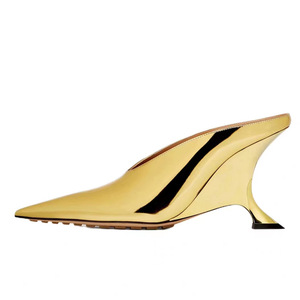<span class=keywords><strong>Mules</strong></span> à talons en cuir verni métallisé pour femmes Sandales à talons compensés à bout pointu Femme Mule à enfiler Talon habillé Escarpins à la mode - Product Image 2