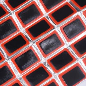 Kit de réparation de pneus de vélo 48 pièces, patchs de réparation de crevaison autocollants pour chambre à air de vélo - Product Image 5