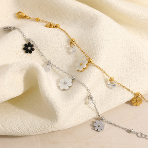 Flower Charm <b>Bracelet</b> 18k Gold Plated With <b>Shell</b> And Zircon Pendant For Women Everyday Wear - Product Image 2